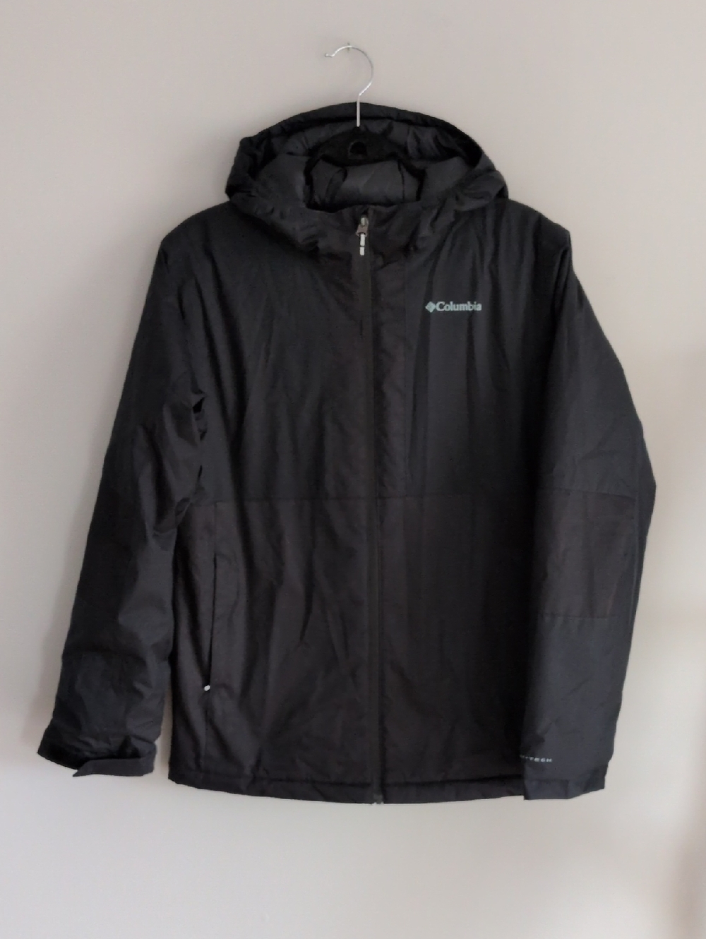 Columbia Omni-Tech insulated jacket in youth/boys size XL 18/20